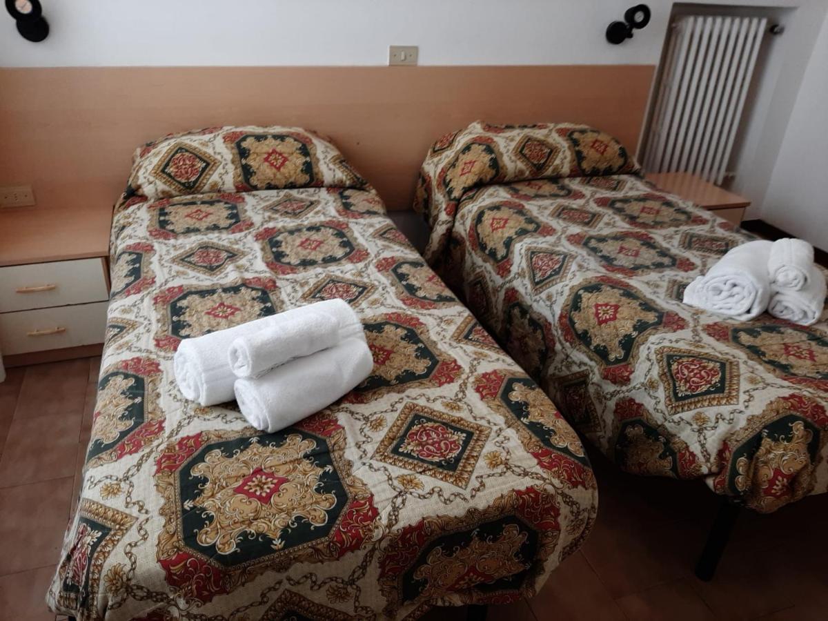 פורטו סן ג'ורג'יו Ubika Hotel מראה חיצוני תמונה